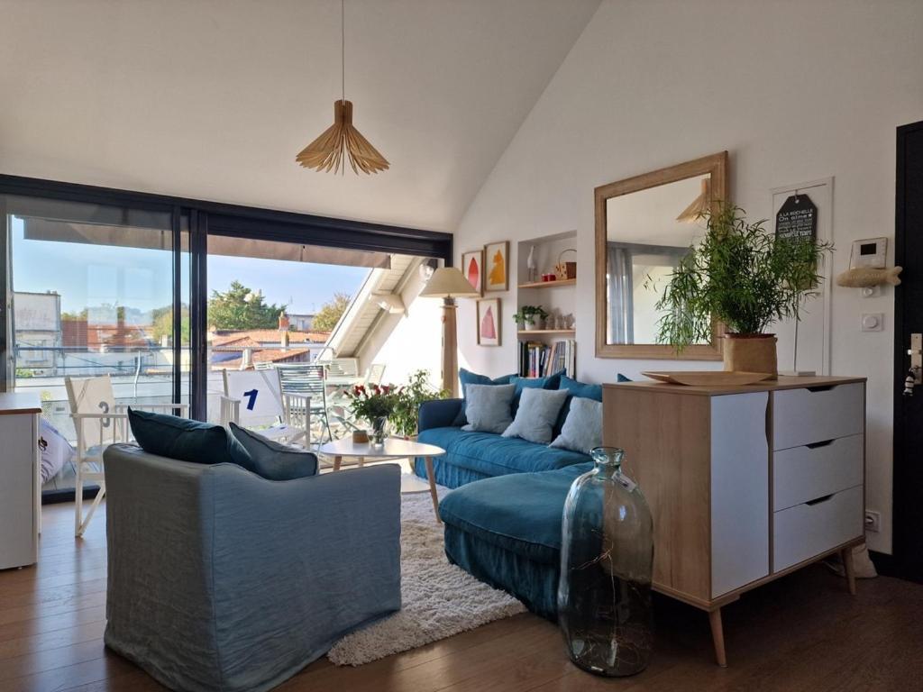 Le Coligny, Appt 100M Mer Et Parking Ла-Рошель Экстерьер фото